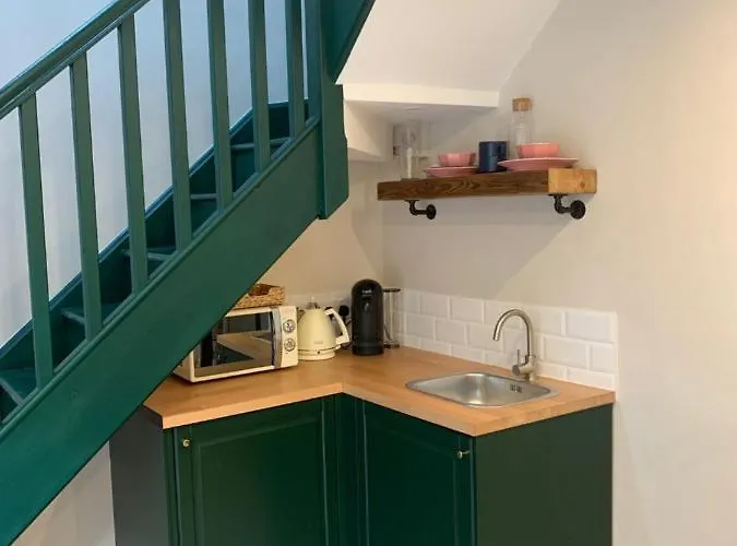 Barrow Blueway - The Stables Apartment