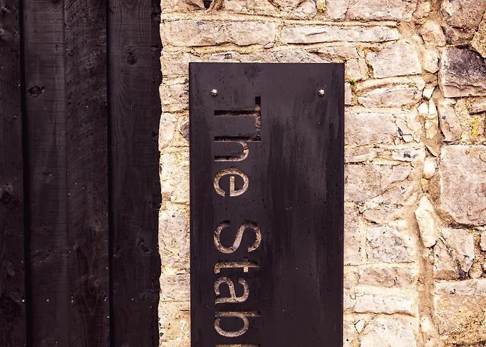 Barrow Blueway - The Stables Apartment *